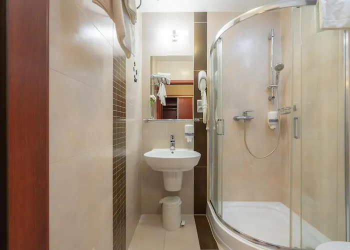 מלון Badura ודוביצה