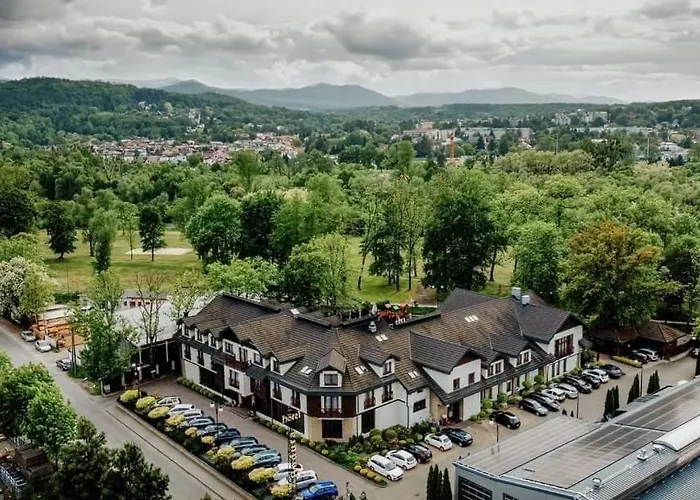 מלון Badura ודוביצה