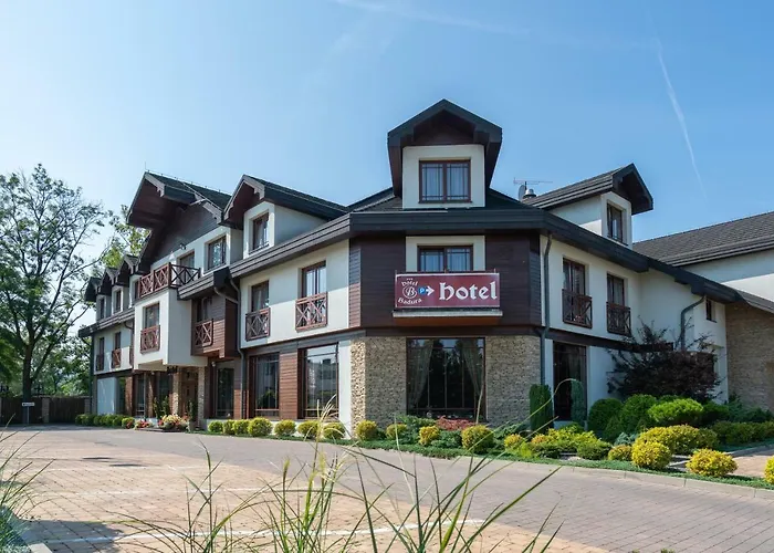 מלון Badura ודוביצה